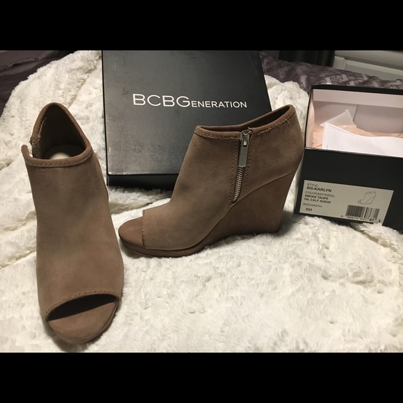 BCBGeneration Shoes - BCBG taupe peep toe booties size 8